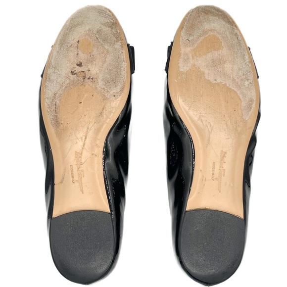 Salvatore Ferragamo Vara Flats Black Patent Leather Bow Logo Shoes - Picture 4 of 5